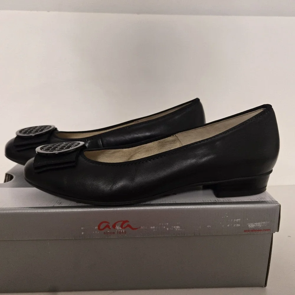 Ara Size 8 Black Leather Bambi Ballet Flats with Bow Detail NEW